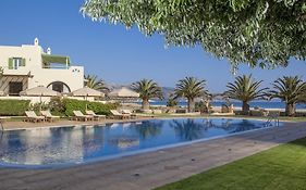 Finikas Hotel